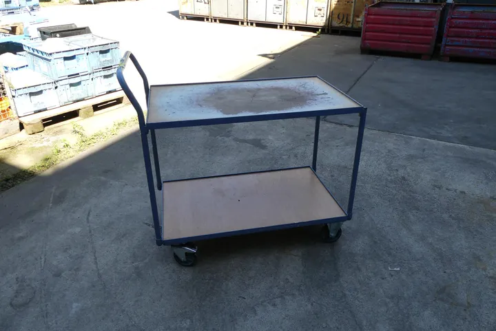Etagen-Transportwagen, ohne Inhalt Tragkraft: max. 300 kg